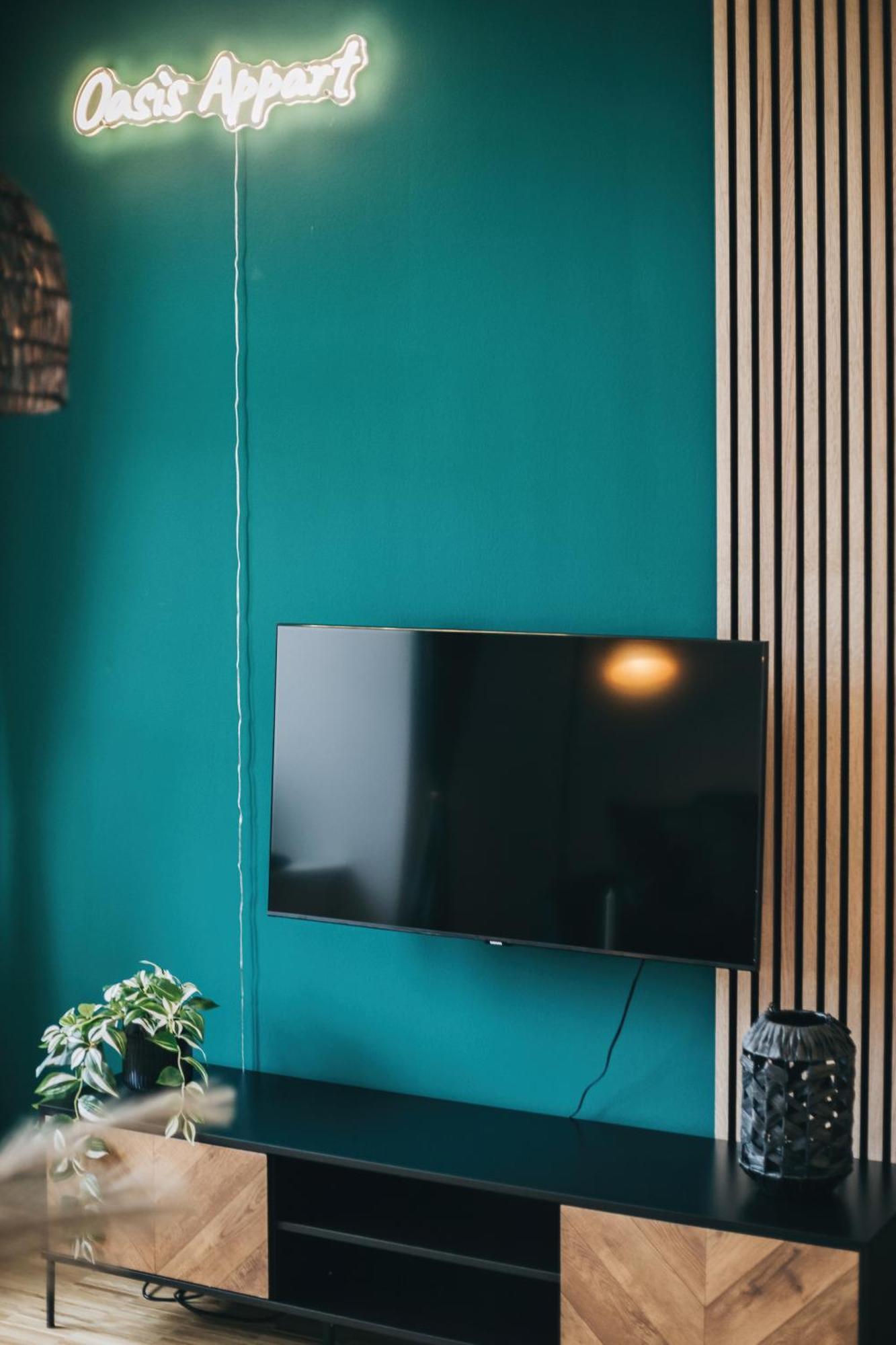 Oasis Appart - Wohnen In Dresden - Netflix - Tiefgarage - Dachterrasse Ruang foto