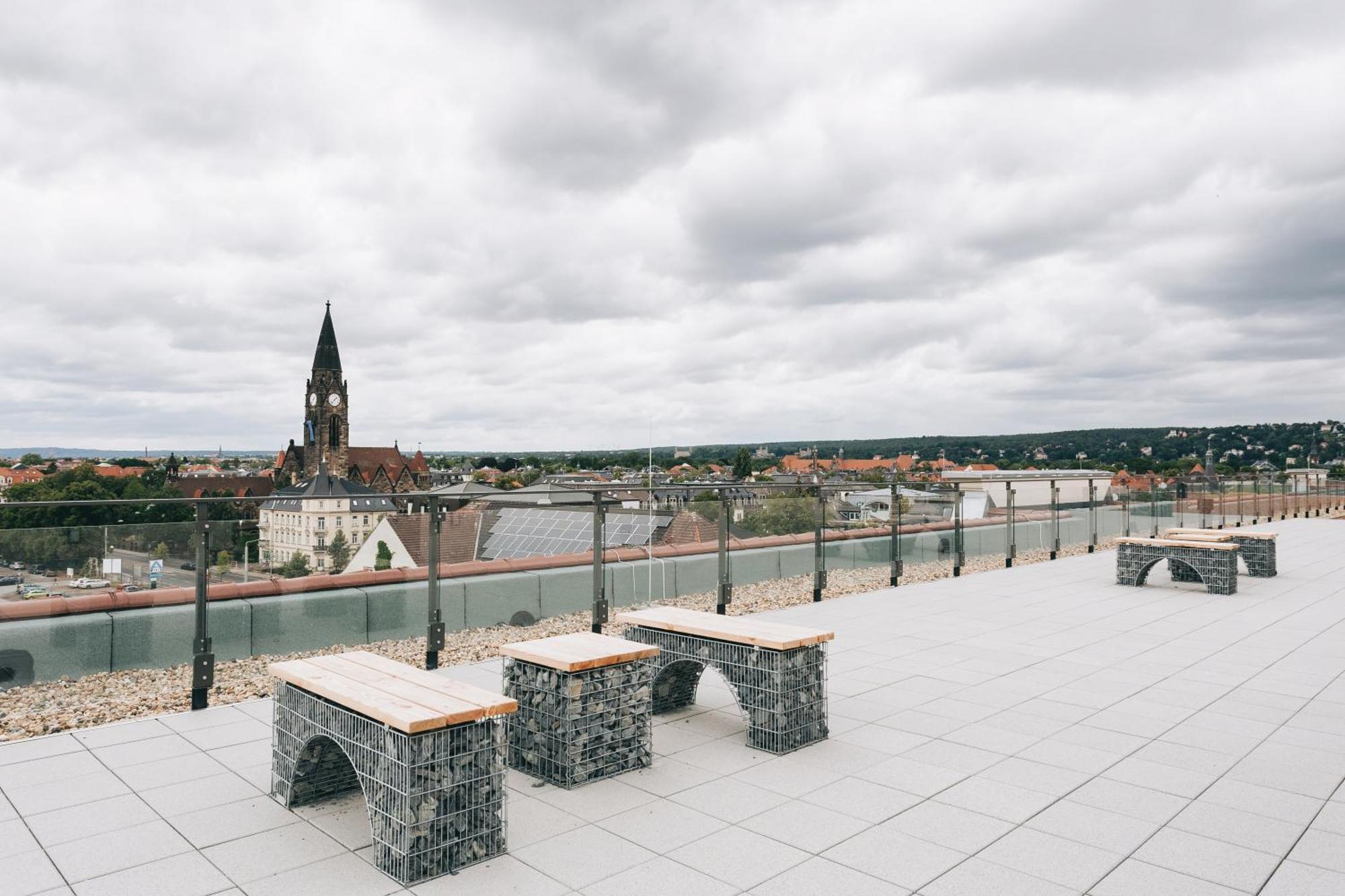 Oasis Appart - Wohnen In Dresden - Netflix - Tiefgarage - Dachterrasse Bagian luar foto