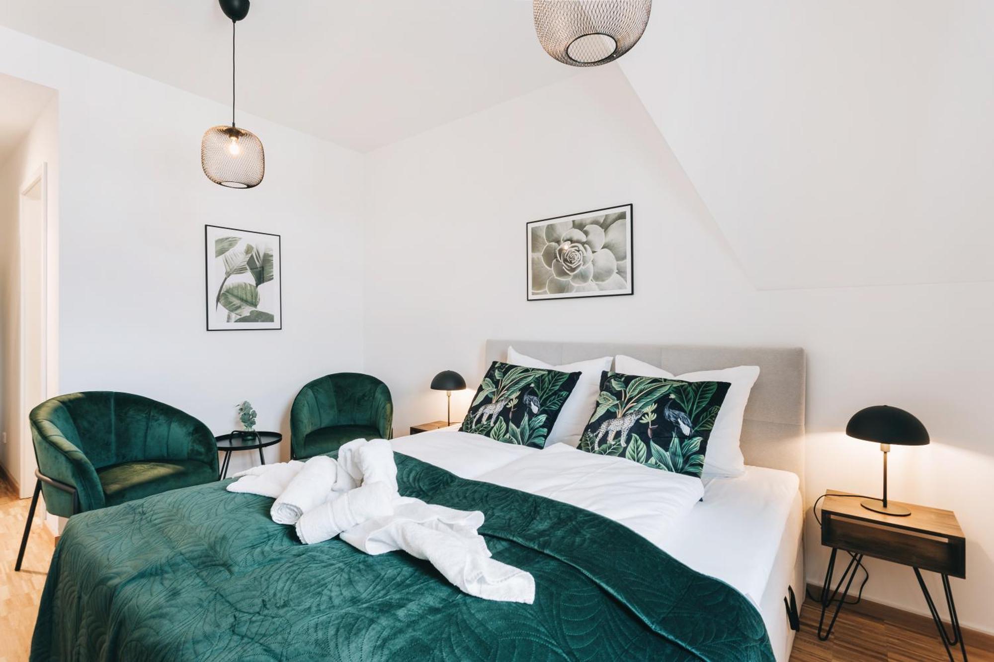 Oasis Appart - Wohnen In Dresden - Netflix - Tiefgarage - Dachterrasse Bagian luar foto