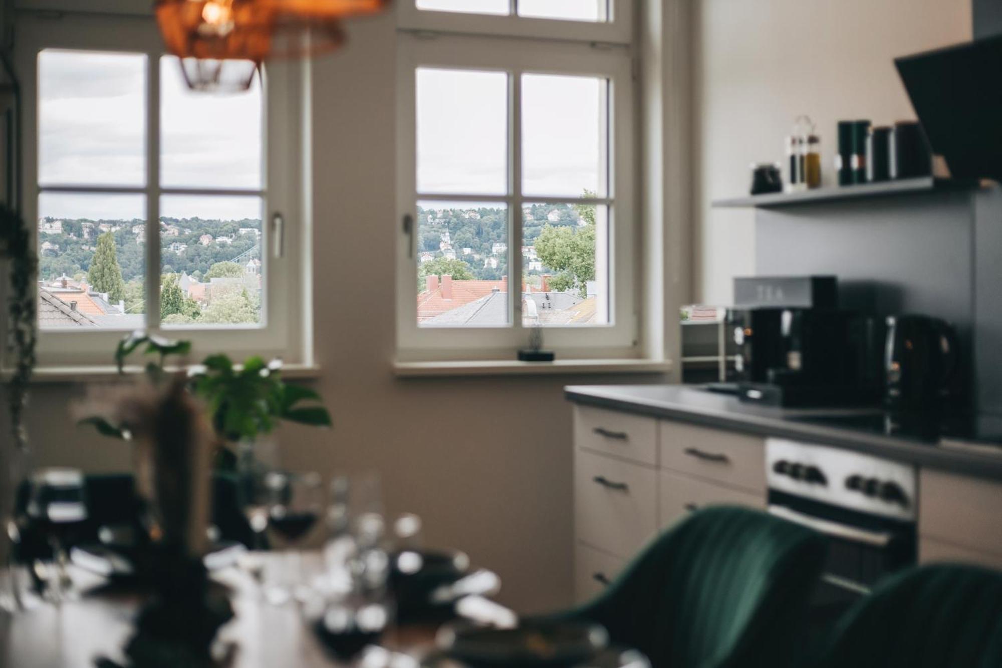 Oasis Appart - Wohnen In Dresden - Netflix - Tiefgarage - Dachterrasse Bagian luar foto